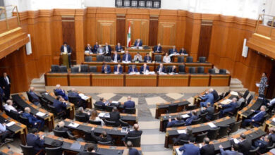 البرلمان اللبنانى يؤجل الانتخابات البلدية لمدة عام