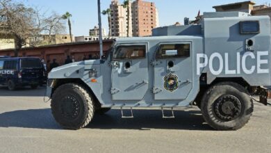 مصر.. 4 أشخاص ينتحلون صفة ضباط شرطة ويسرقون أكبر تاجر مخدرات بمنطقة دار السلام