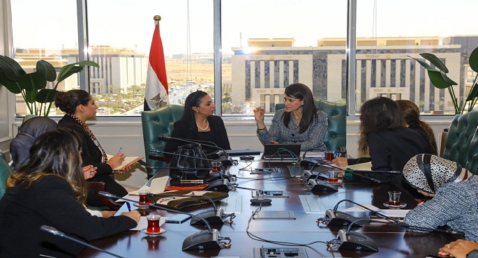 وزيرة التخطيط والتنمية الاقتصادية تناقش مع رئيسة المجلس القومي للمرأة تعزيز التعاون مع شركاء التنمية لتعزيز برامج تمكين المرأة - موجز مصر