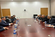 وزير الخارجية يلتقي مع نائب رئيس المجلس الرئاسي الليبي
