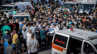 29 شهيدًا خلال آخر 24 ساعة بغزة ومُستشفى “كمال عدوان” يحذر من نقص السولار والمستلزمات الطبية