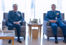 قائد القوات الجوية يلتقي قائد القوات الجوية الملكية السعودية ويشارك الاحتفال بتخريج دفعة من كلية الملك فيصل الجوية