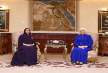 قرينة رئيس الجمهورية تستقبل سيدة عمان الأولى على أرض مصر